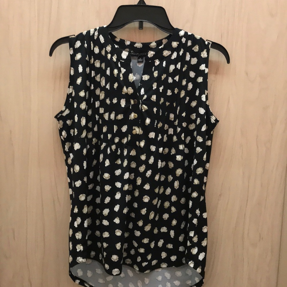 Cute floral top